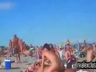 Veřejné akt pláž houpá špinavý video show v léto 2015