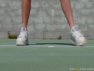 Tennis titten